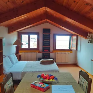 Garibaldi Apartment