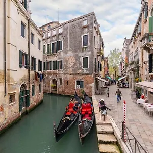 Loft San Stae 18.27 Apartment