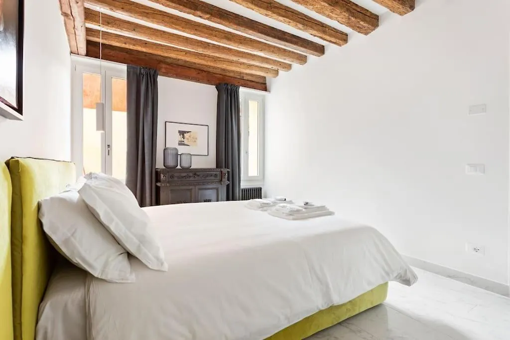 Dimora San Lorenzo Luxury Apartment 威尼斯 0*,  意大利